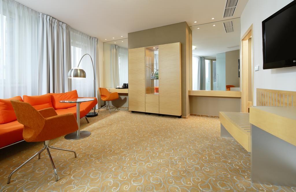 Orea Hotel Atrium Otrokovice Quarto foto